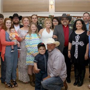 Meet your Posher, Venus